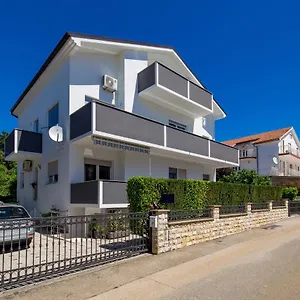 Apartment Marina, Jadranovo