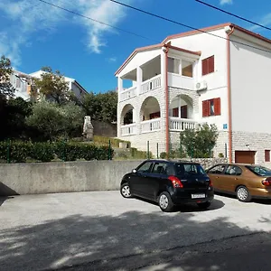 Rogic Apartmán